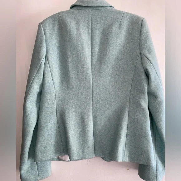 Brand new, never worn. Wool Blazer by Banana Republic, mint green, Size 10 - Picture 7 of 12